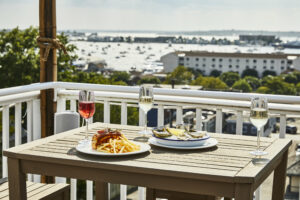 rooftop dining