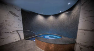 Ladies’ whirlpool © SEAHILL SPA