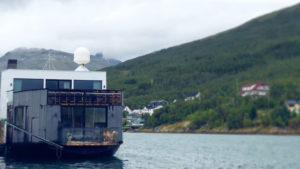 Floating Lodge © VOLDA