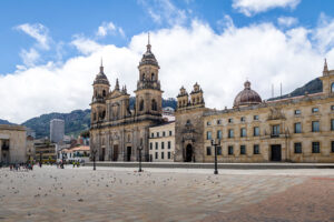 Bolívar Square