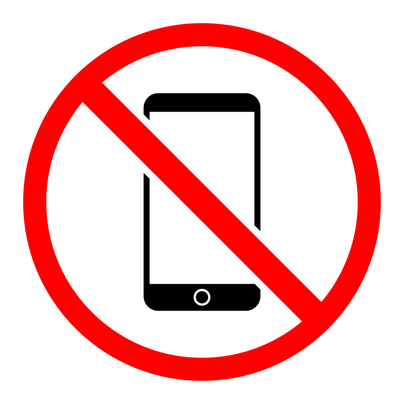 No Cell Phones in Flight - Global Traveler