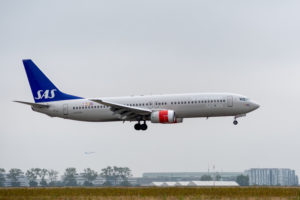 SAS Boeing 737 © Gilles Bizet | Dreamstime.com