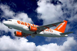 EasyJet © Brett Critchley | Dreamstime.com