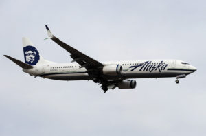 Alaska Airlines landing © Mbr Images | Dreamstime.com