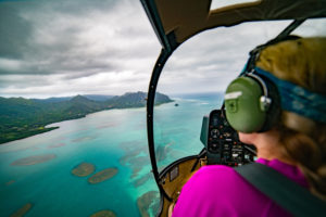 Helicopter Tour Over Oahu © Stephen Wood | Dreamstime.com