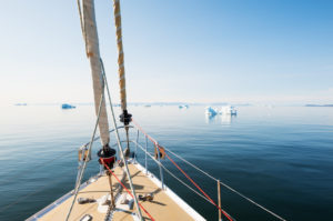 Yachting through polar waters © Smallredgirl | Dreamstime.com