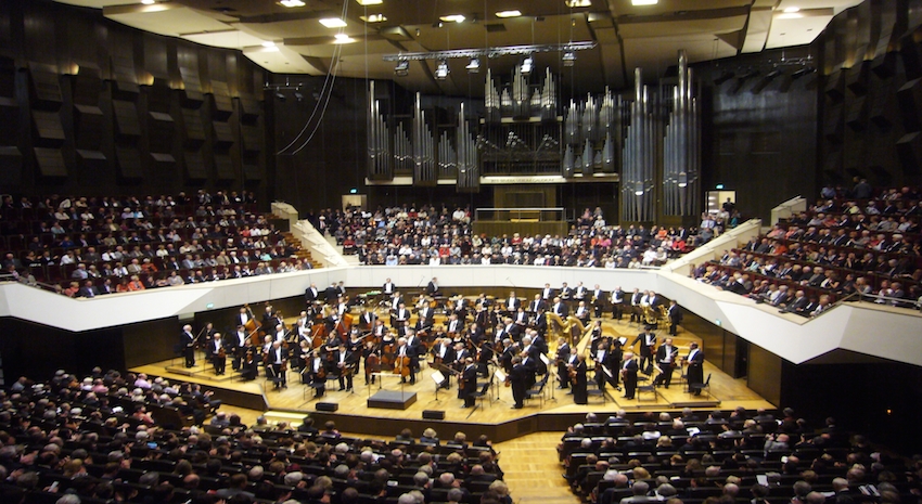 Gewandhaus zu Leipzig - Global Traveler