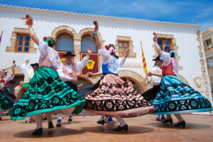 San Miguel at Ball Pagés