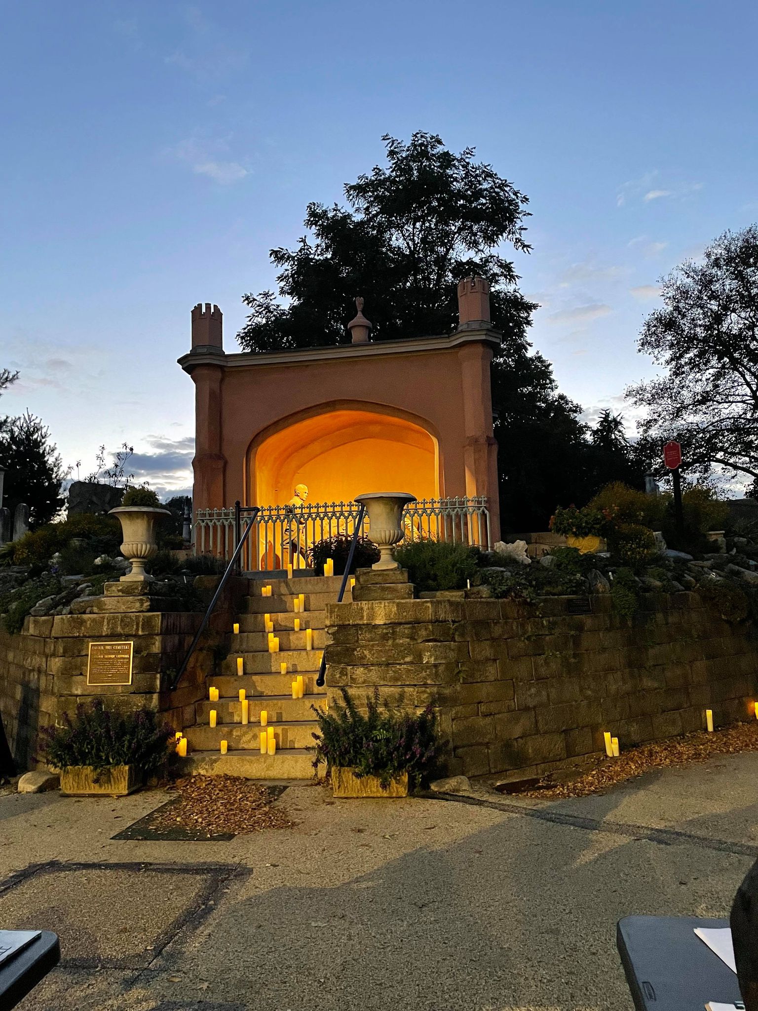 A Visit to Laurel Hill Cemetery. History and a Little Phillies